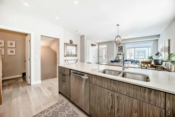 1311 Sage Meadows GDNS NW, Calgary, AB T3P 1K3