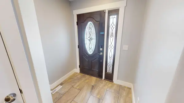 101 Ryan LN, Fort Mcmurray, AB T9J1L8