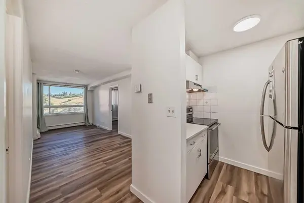 110 2 AVE SE #512, Calgary, AB T2G 0B3