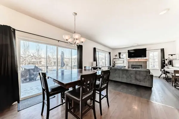 2002 High Country Rise NW, High River, AB T1V 0C9