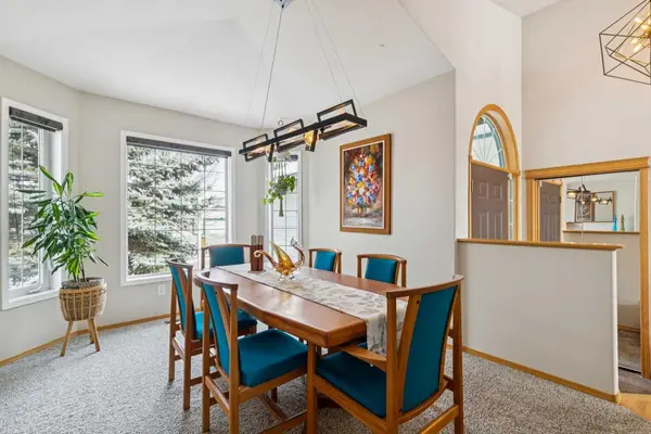 113 Westchester WAY, Chestermere, AB T1X 1B8