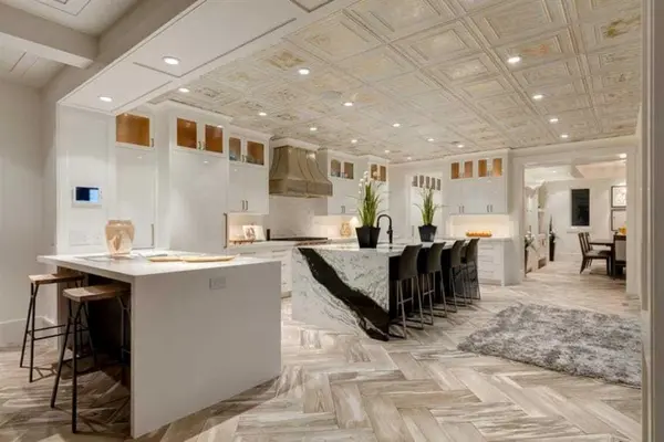 5 Silverhorn Vale, Rural Rocky View County, AB T3R 0X3