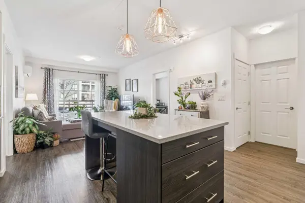 151 Legacy Main ST SE #7104, Calgary, AB T2X 4A4