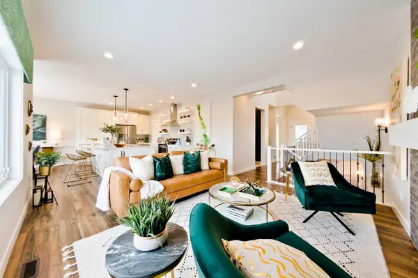 458 Baywater GN SW, Airdrie, AB T4B0A9