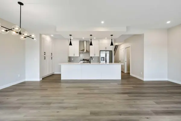 825 Baywater PL SW, Airdrie, AB T4B3V3