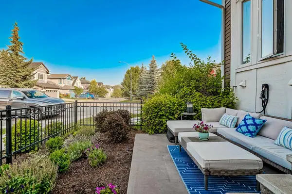 56 Auburn Bay Close SE, Calgary, AB T3M 0Y5