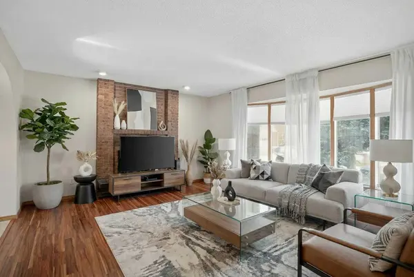 247 Templewood RD NE, Calgary, AB T1Y4B1