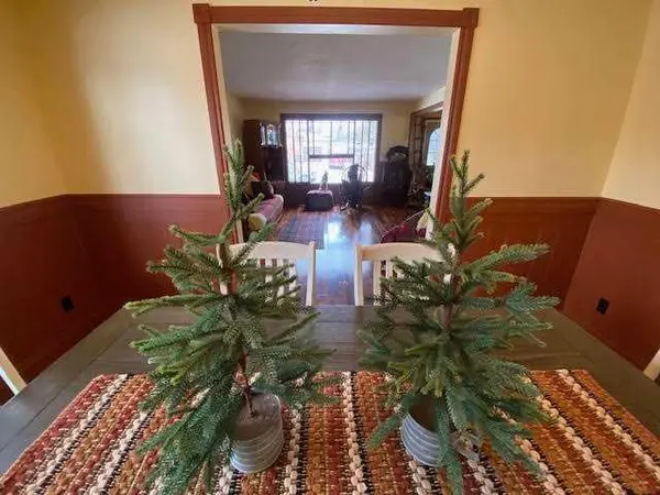 201 HANSEN DR, Hinton, AB T7V1J1