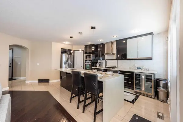12373 Coventry Hills WAY NE, Calgary, AB T3K 5N4