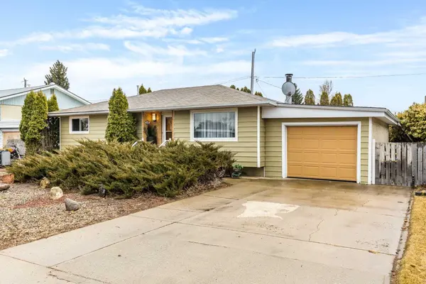 535 12 ST NW, Medicine Hat, AB T1A6R3