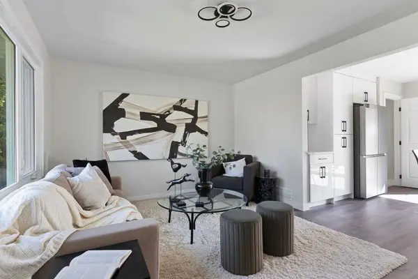 9608 5 ST SE, Calgary, AB T2J 1K6