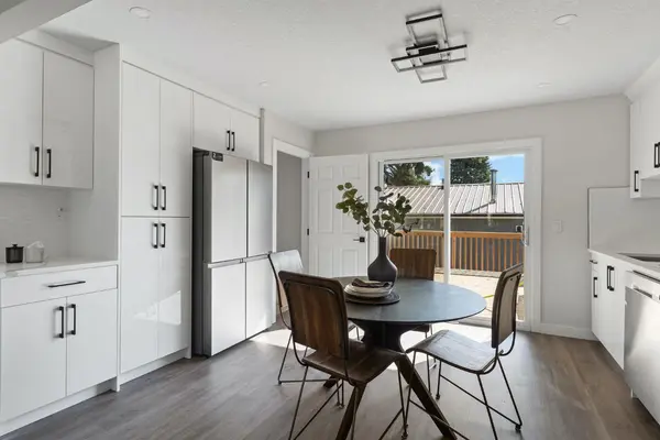 9608 5 ST SE, Calgary, AB T2J 1K6