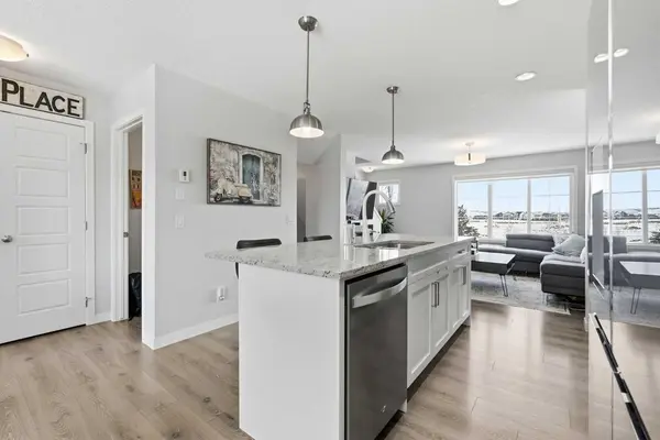 250 Fireside VW #2202, Cochrane, AB T4C 2M2