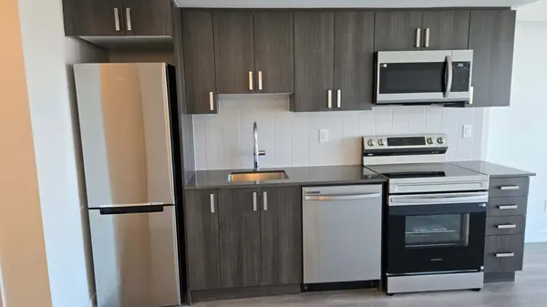 1010 Sandy Beach RD #704, Pickering, ON L1W 3V9