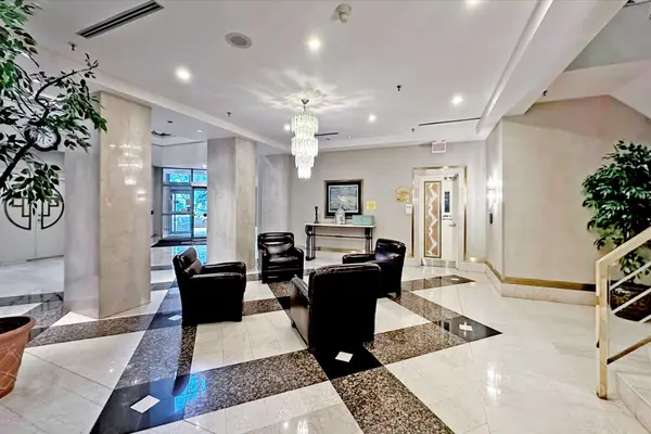 88 Corporate DR #2615, Toronto E09, ON M1H 3G6