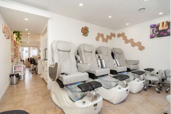 109 Old Kingston RD, Ajax, ON L1T 3A6