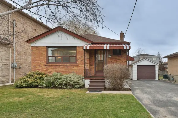 39 Wickford DR, Toronto W04, ON M6L 1K9