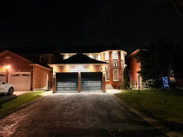 3307 Charlebrook CT, Mississauga, ON L5L 5B5