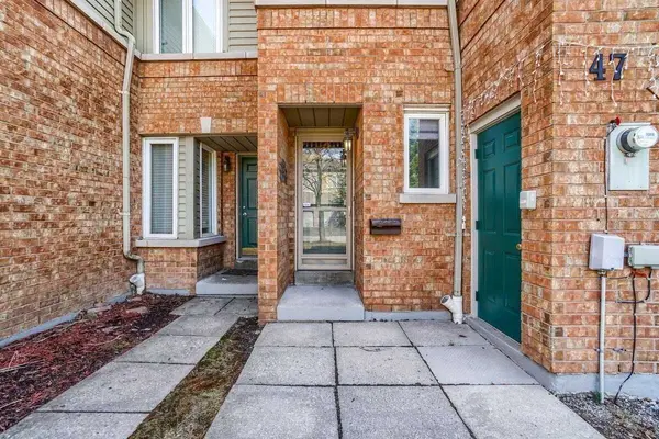 2550 Thomas ST #47, Mississauga, ON L5M 5N8