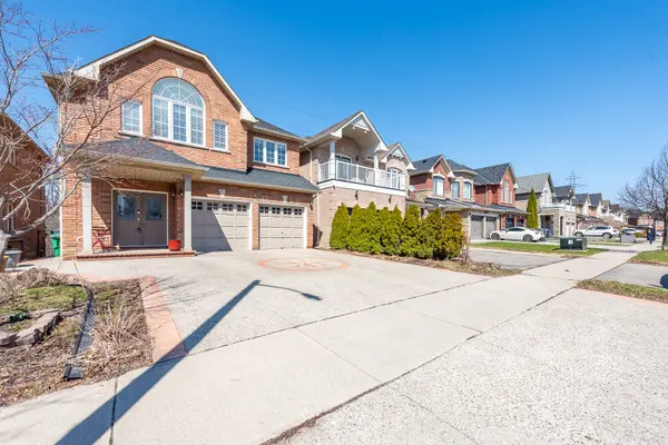 36 Tatra CRES, Brampton, ON L6Y 0K6