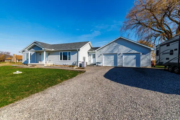 11716 LAKESHORE RD, Wainfleet, ON L0S 1V0