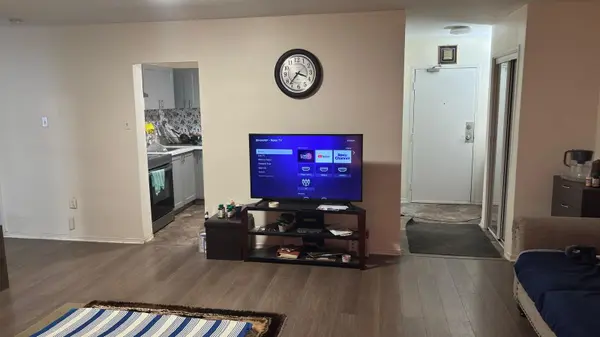 573 Mornington AVE #210, London East, ON N5Y 4T9