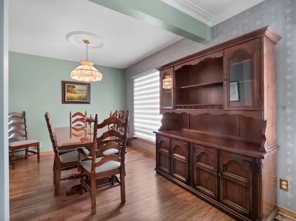 7058 Freeman ST, Niagara Falls, ON L2E 5V5