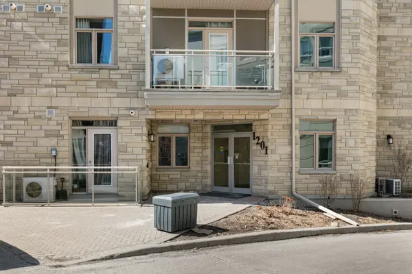 1201 OHIO ST #202, Billings Bridge - Riverside Park And Area, ON K1H 0A1