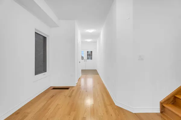 398 Vandusen AVE, Southgate, ON N0C 1B0