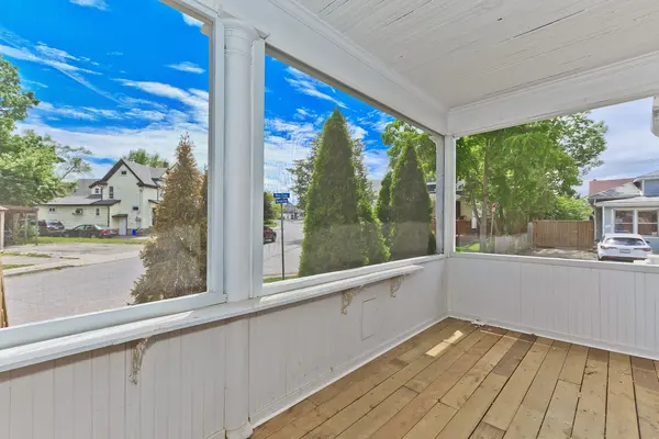 4743 Ryerson CRES, Niagara Falls, ON L2E 1E6