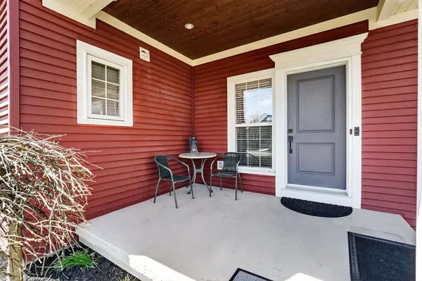 17 Mulberry LN, Niagara-on-the-lake, ON L0S 1J0