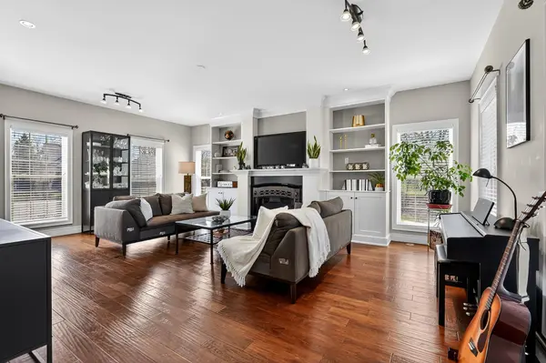 17 Mulberry LN, Niagara-on-the-lake, ON L0S 1J0