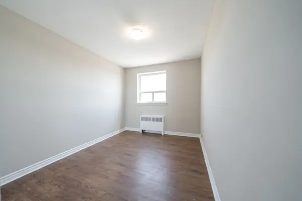 468 Ottawa ST #738D, Hamilton, ON L8H 4A6