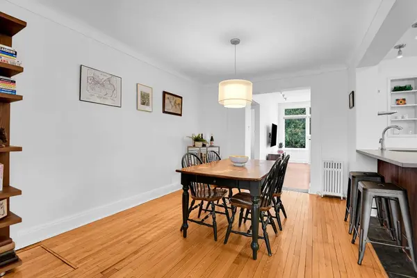 421 Chapel ST, Lower Town - Sandy Hill, ON K1N 7Z7