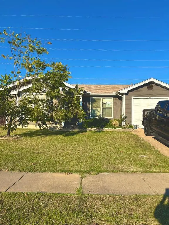 5400 Creek Valley Drive, Arlington, TX 76018