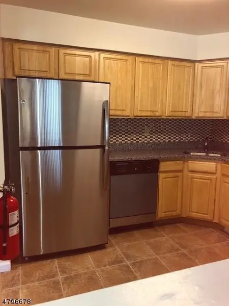 5 Mount Vernon Sq #5, Verona Twp., NJ 07044