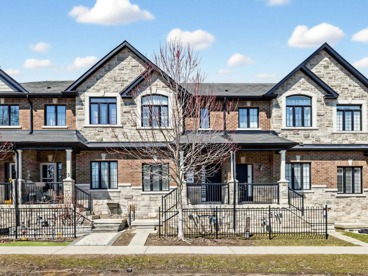 5 Zenyatta LN, East Gwillimbury, ON L9N 0N7