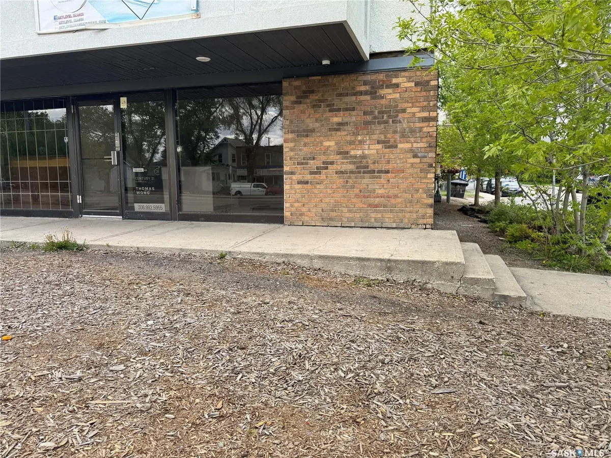 700 Victoria AVENUE, Regina, SK S4N 0R3