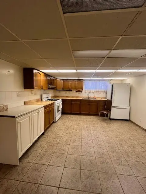 79 Sun Row DR, Toronto W09, ON M9P 3H9