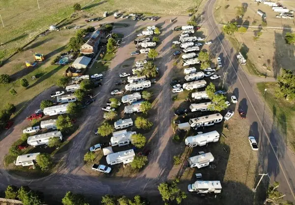 230 Market Street, Quanah, TX 79252