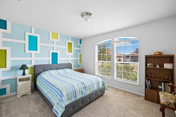 116 Cadyn Drive, Keene, TX 76059