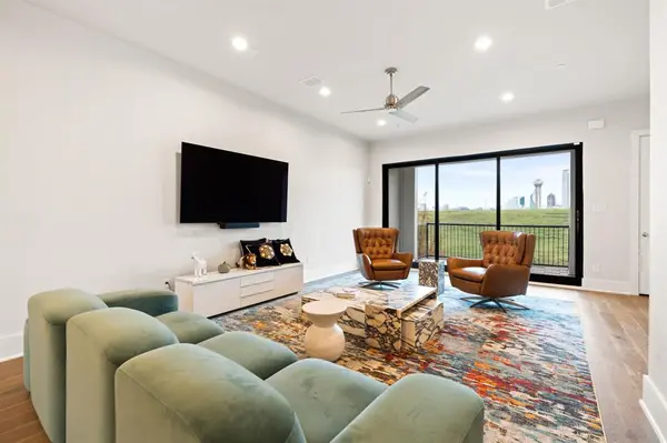 381 E Greenbriar Lane #1603, Dallas, TX 75203