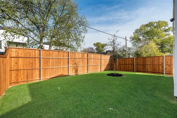 1967 Leath Street, Dallas, TX 75212