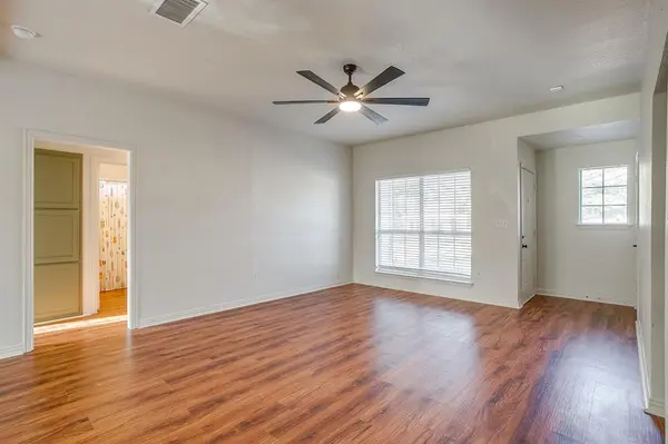 1312 Bradley Court, Cleburne, TX 76033