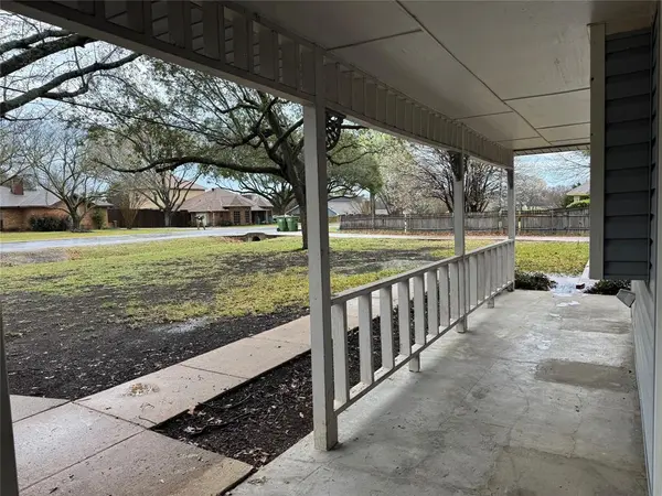 116 Ridge crest Street, Red Oak, TX 75154