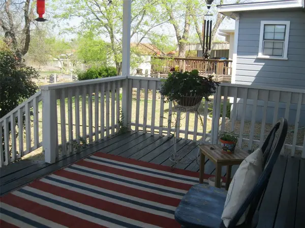 1308 W Dyer Street, Breckenridge, TX 76424