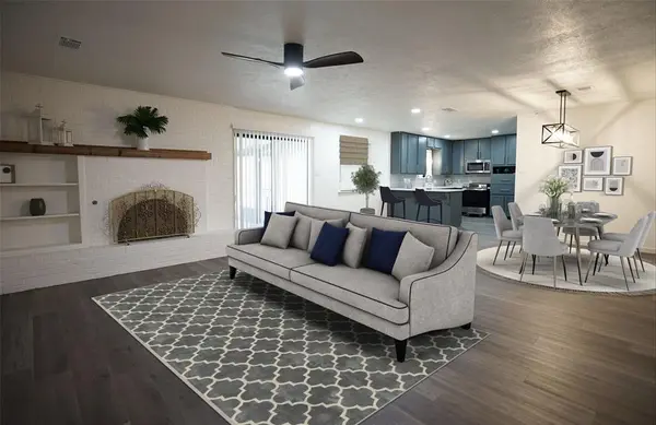 2121 Stonegate Drive N, Bedford, TX 76021