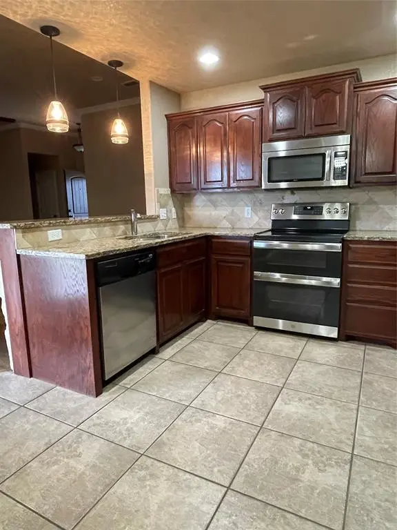 826 Healing Water Trail, Abilene, TX 79602