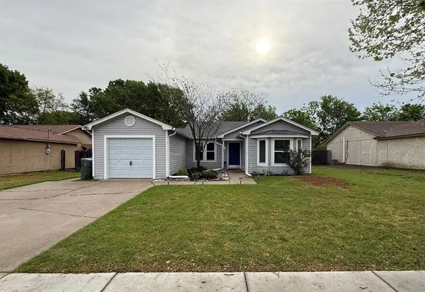 5503 Creek Valley Drive, Arlington, TX 76018