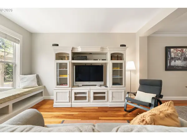 12105 SE HIGH CREEK RD, Happy Valley, OR 97086